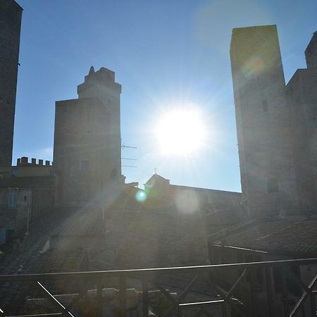S.M. Vicolo Dell'Oro Apartment San Gimignano Ngoại thất bức ảnh