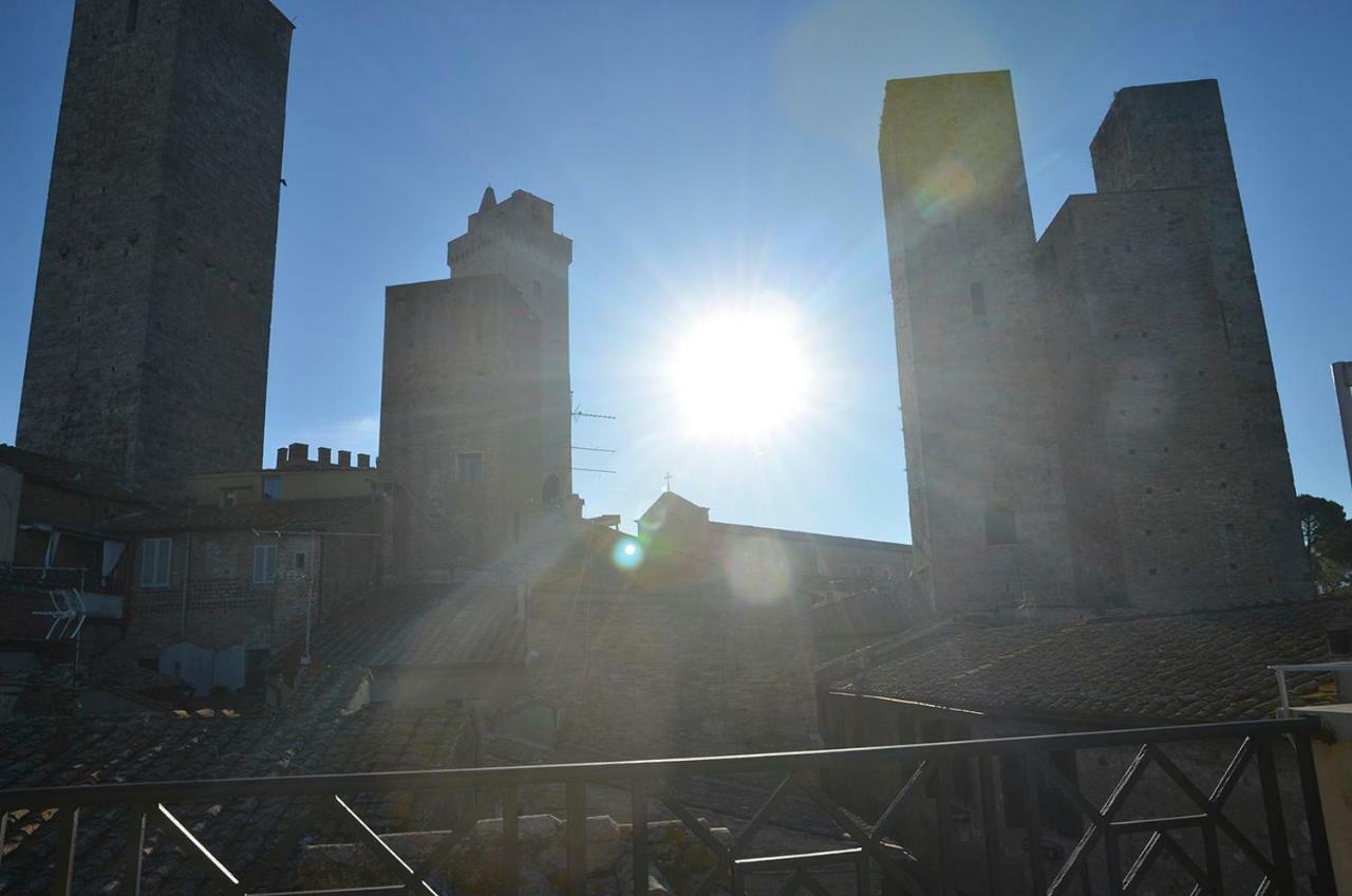 S.M. Vicolo Dell'Oro Apartment San Gimignano Ngoại thất bức ảnh